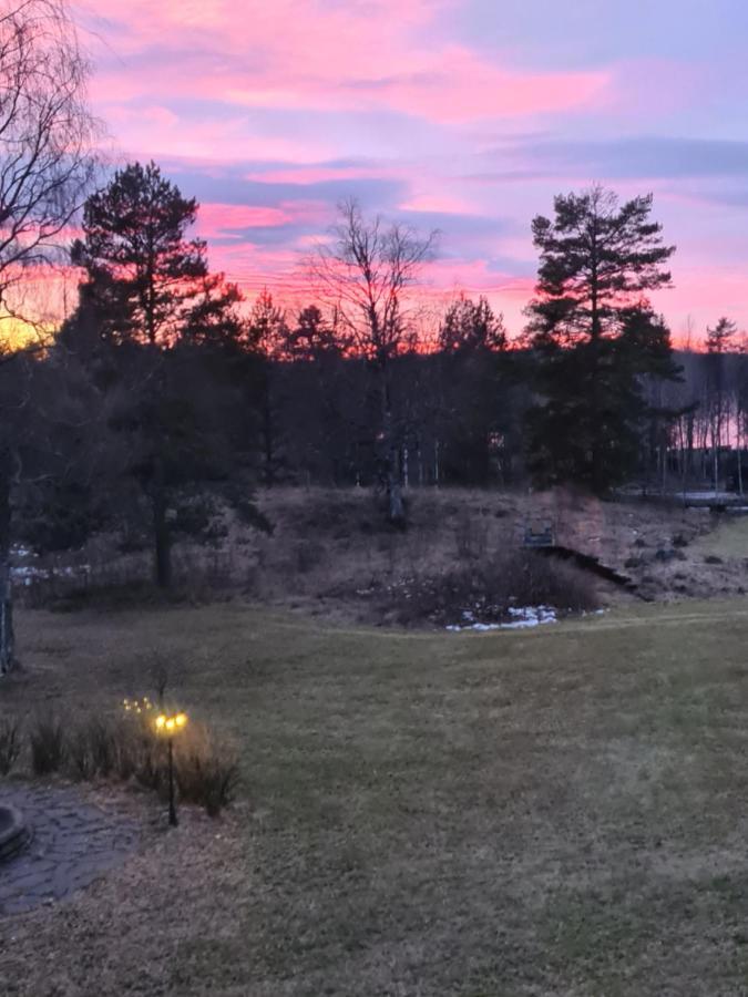 Skogsbrynet B&B, Bredsjoe Nya Herrgard Hällefors Extérieur photo