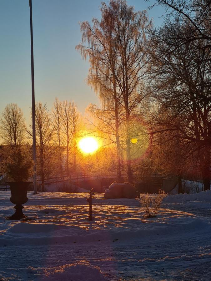 Skogsbrynet B&B, Bredsjoe Nya Herrgard Hällefors Extérieur photo
