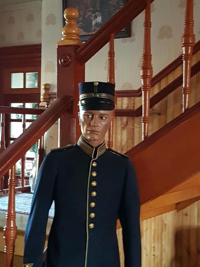 Skogsbrynet B&B, Bredsjoe Nya Herrgard Hällefors Extérieur photo